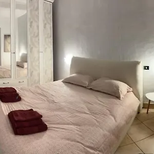 Bed & Breakfast Seal, Genova